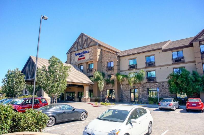 Springhill Suites Temecula Valley Wine Country Exterior foto